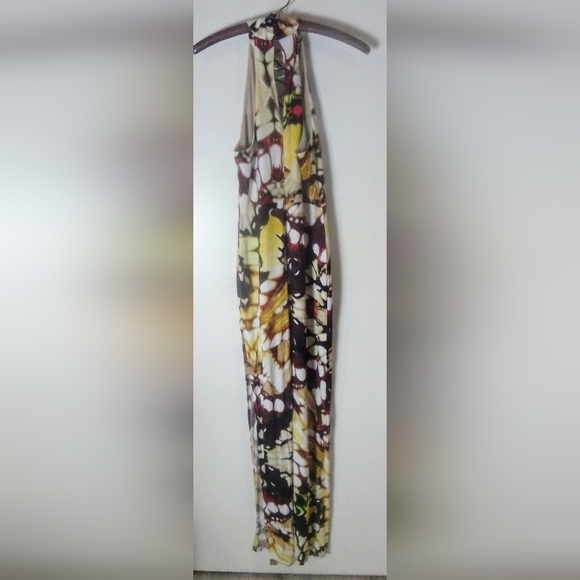 h:ours Catta Maxi Dress in Yellow Butterfly - Picture 3 of 3